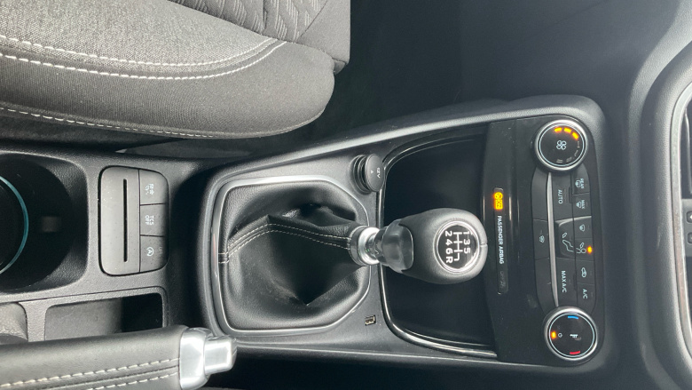 Ford Puma 1.0 EcoBoost Hybrid mHEV 155 Titanium 5dr Petrol Hatchback